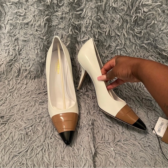 Burberry Heels - Picture 3 of 7